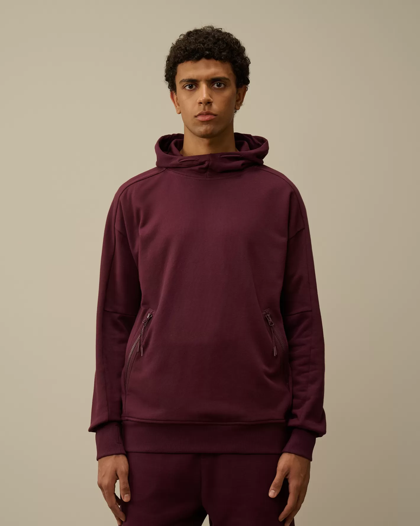 C.P. Company Sweatshirts^Diagonal Raised Fleece Goggle Hooded Sweatshirt Potent Purple