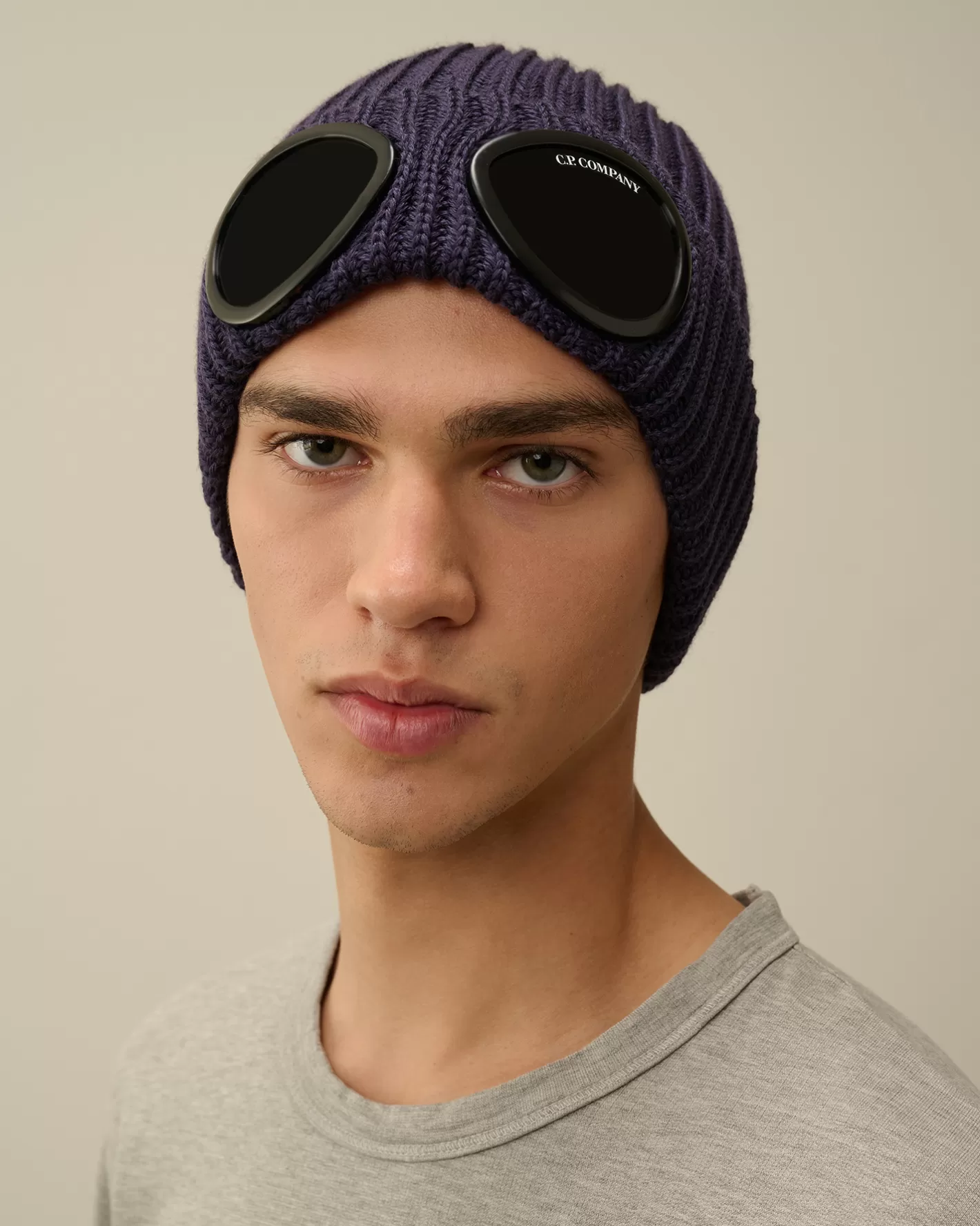 C.P. Company Hats^Extra Fine Merino Wool Goggle Beanie Nightshade – Purple