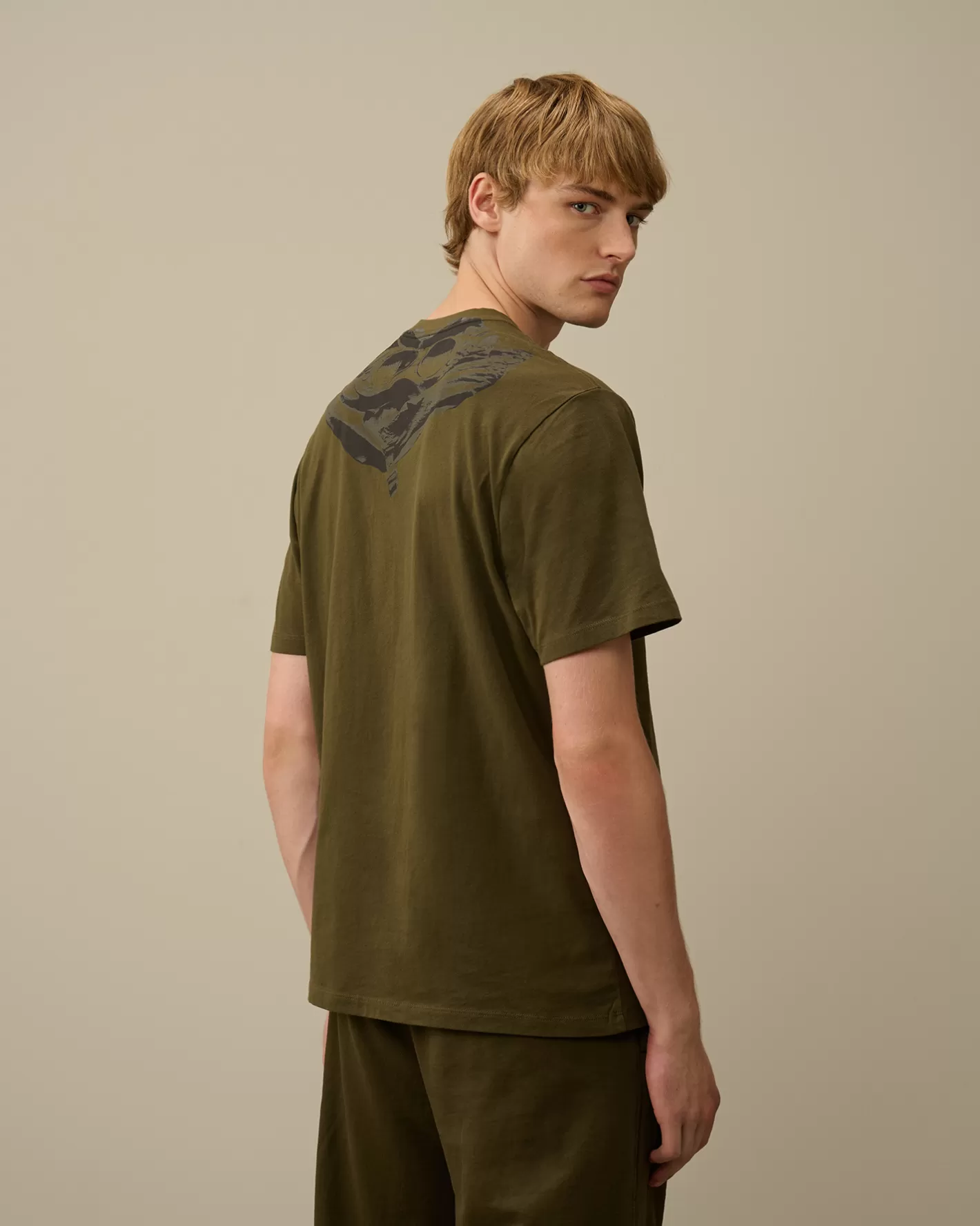 C.P. Company T-shirts & Polo^30/1 Jersey Back Goggle T-Shirt Ivy Green