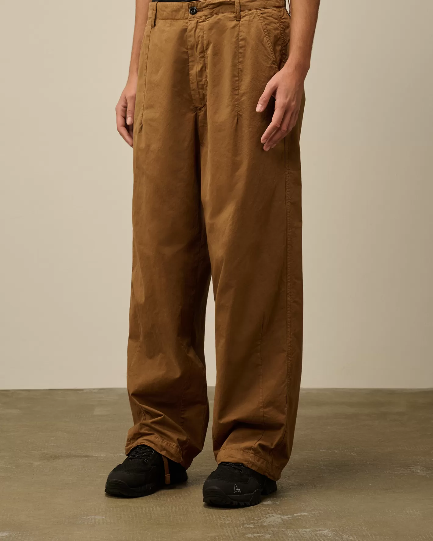 C.P. Company Trousers^Microreps Boxy Pants Toffee – Beige