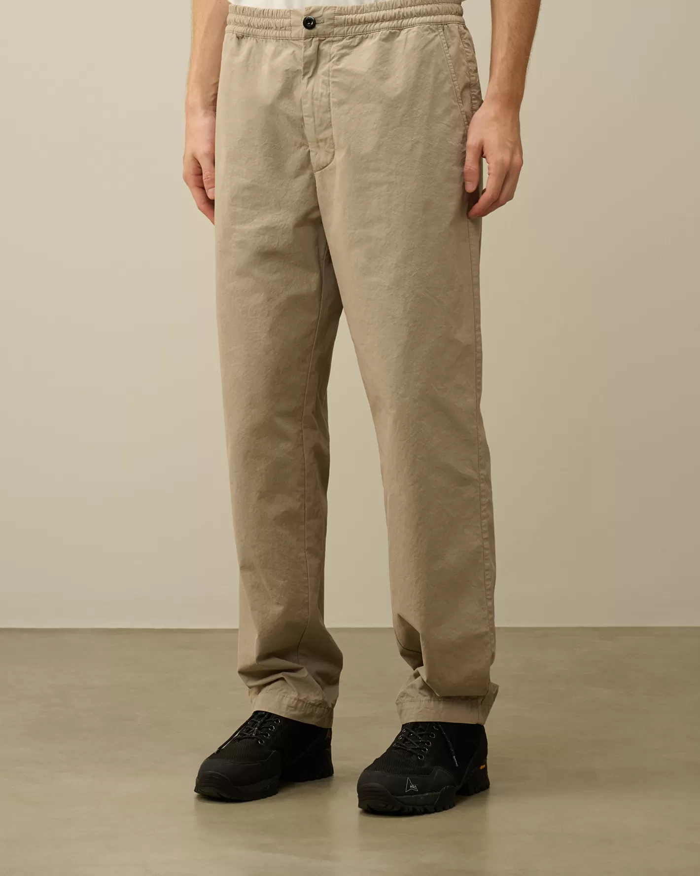 C.P. Company Trousers^Microreps Loose Pants Vintage Khaki – Beige