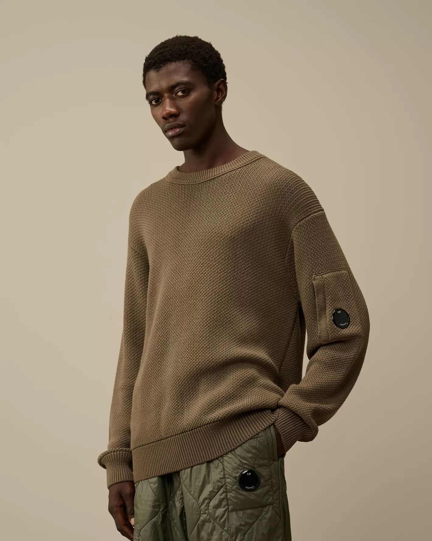 C.P. Company Jumpers^Re-Wool Lens Crewneck Knit Walnut – Beige